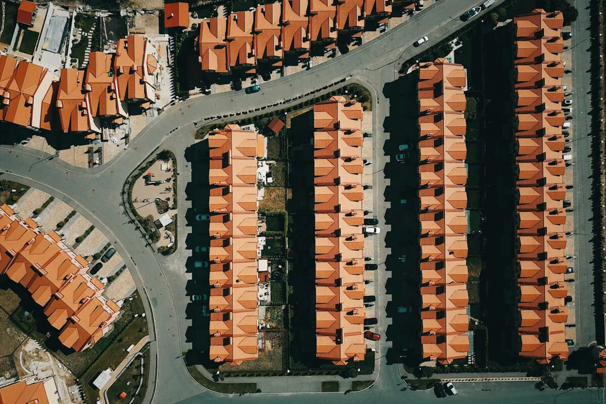 Featured Image for Housing Campaigns: How to Work Around Targeting Restrictions